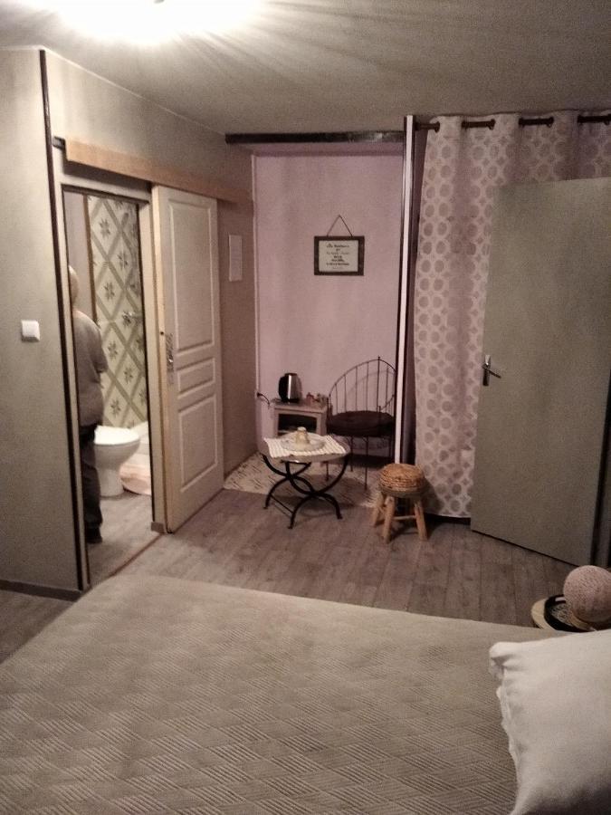 Maison De Ville Au Pied De La Montagne Noire 마자메 외부 사진